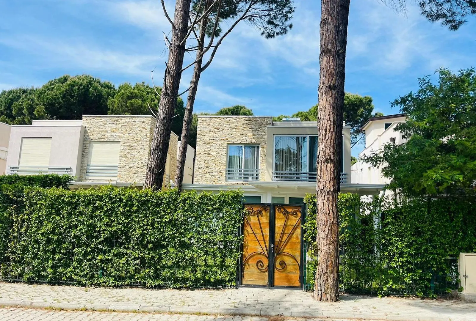 Plazhi San Pietro Villa Debora, Lura 3 Gjiri I Lalezit Plazhi San Pietro